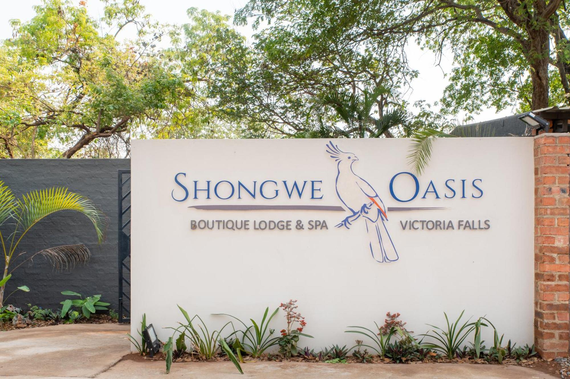 Hotel Shongwe Oasis Victoriafälle Exterior foto